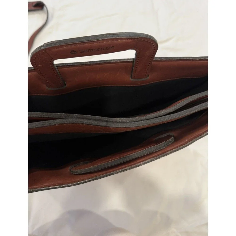Samsonite Brown Leather Messenger Bag Laptop w/ Shoulder Strap 19” X 13”